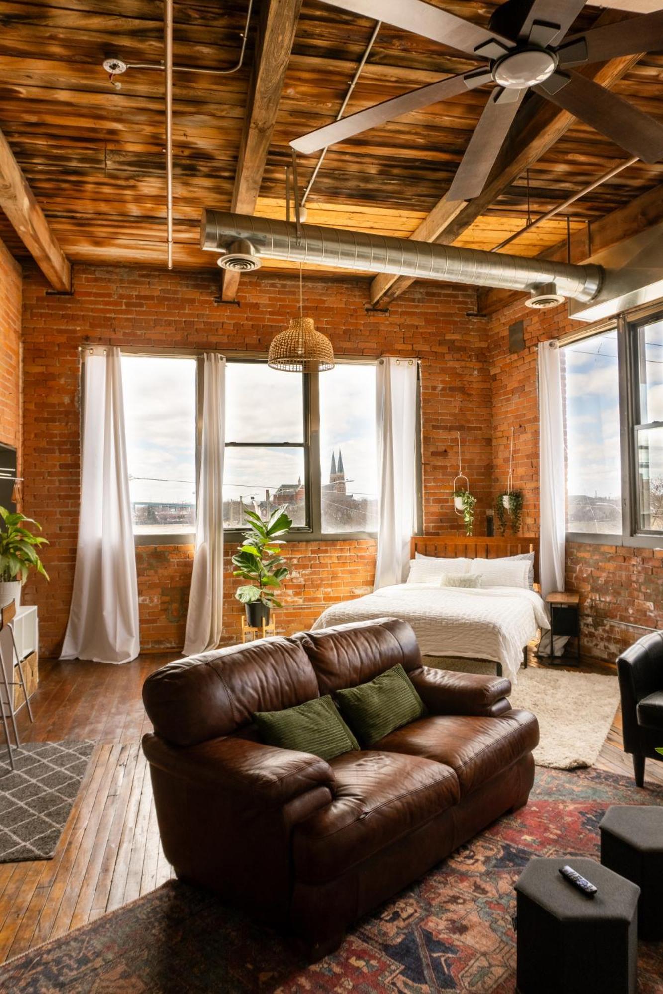 420 Friendly Canada Bridge View Loft Downtown Free Parking 디트로이트 외부 사진